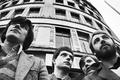 🎤Joy Division: La banda que definió el post-punk y su legado eterno