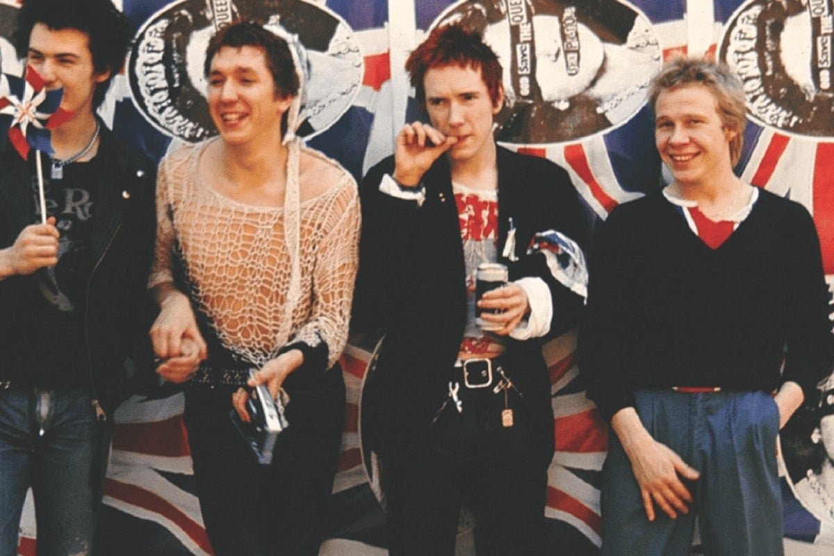 🎵Sex Pistols – God Save the Queen : el himno punk que desafió al Reino Unido